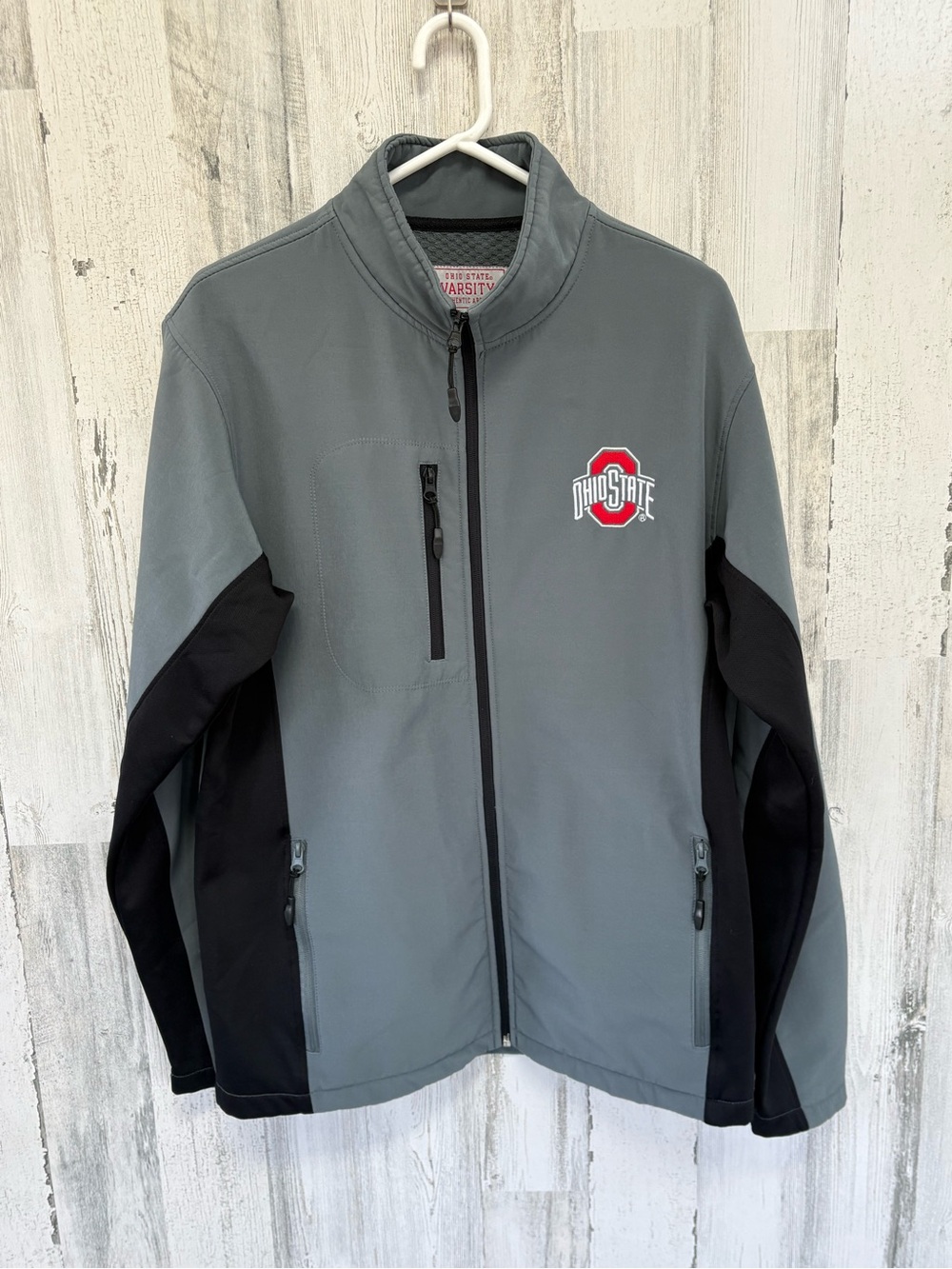 Ohio State Varsity Authentic Apparel Size Large  Soft Shell Full Zip Jacket